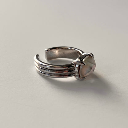 [ black shell (multi-faceted) ] trois silver