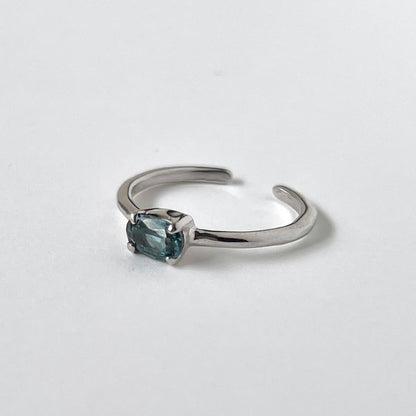 [ indigo blue kyanite ] oval faceted cut ring  silver