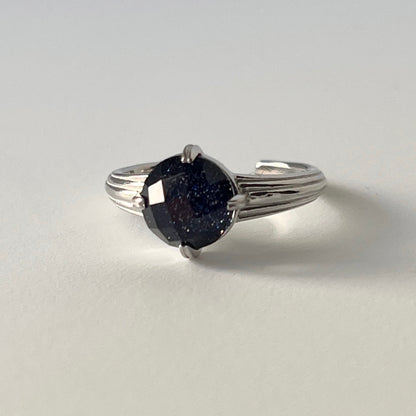 [ blue gold stone (multi-faceted) ] croissant silver