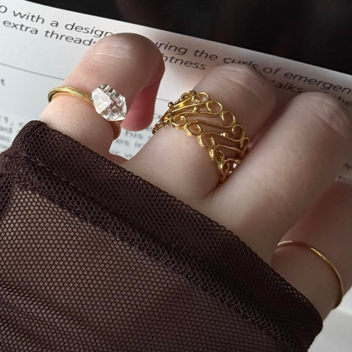 [ gold ] garden decor [ free size ]