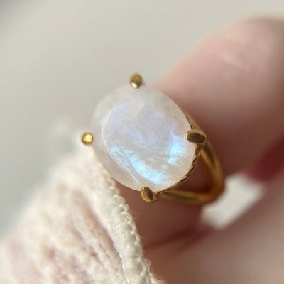 [ rainbow moon stone ] reine pinky gold