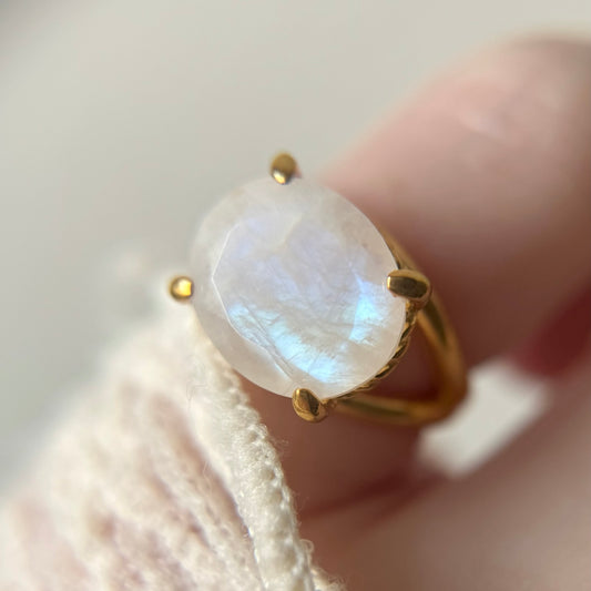 [ rainbow moon stone ] reine pinky gold