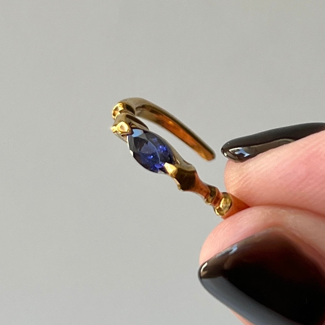 [ iolite ] polar star gold