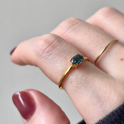 [ indigo blue kyanite ] oval faceted cut ring  gold [ free size ]