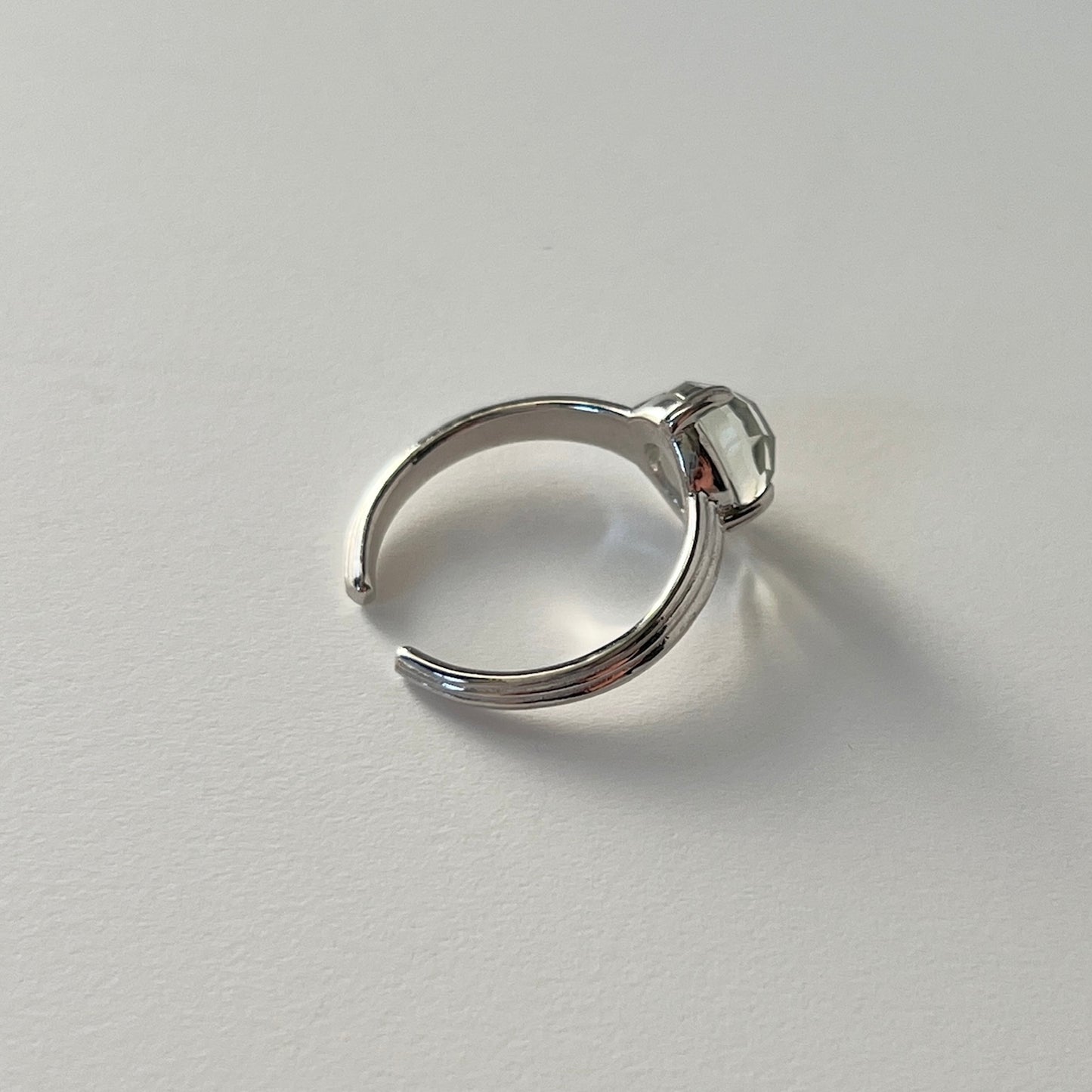 [ green amethyst (multi-faceted) ] croissant silver