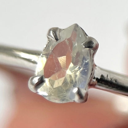 [ rainbow moon stone ] dorp faceted cut ring  silver [ free size ]