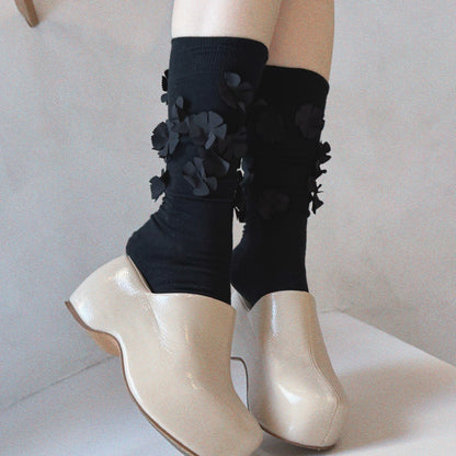 【BLACK】flower motif socks