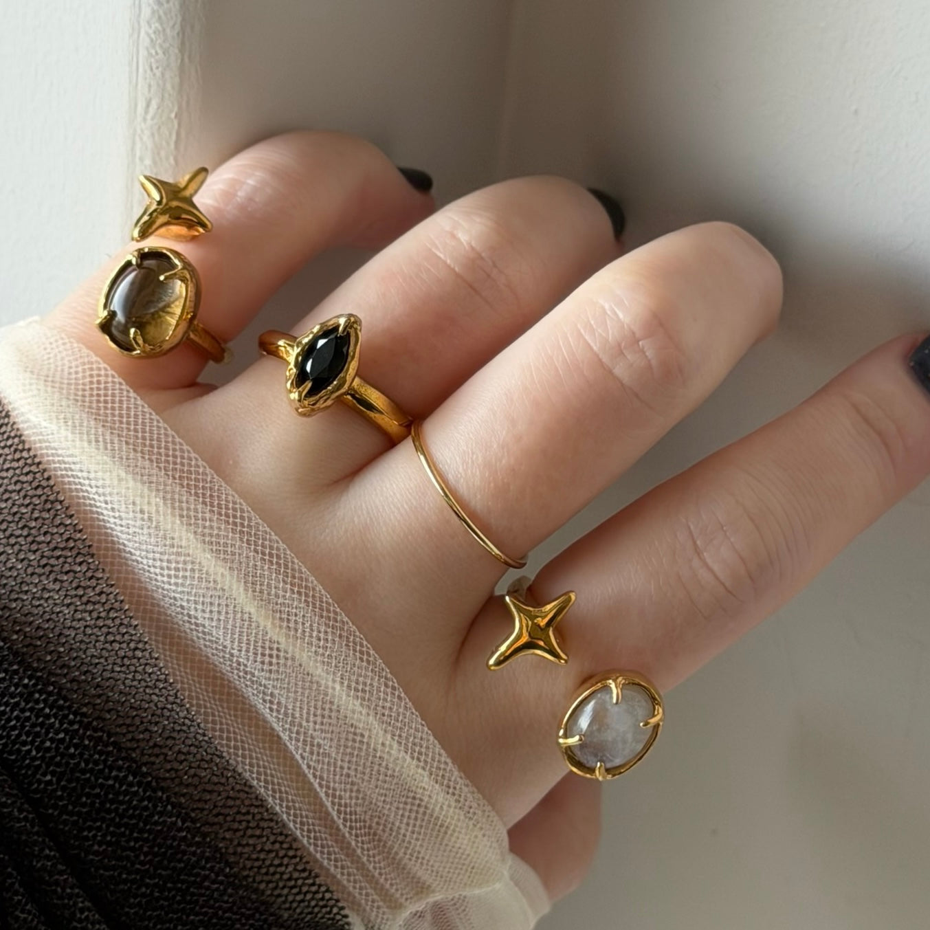 [ smoky quartz ] four pointed star gold [ free size ]