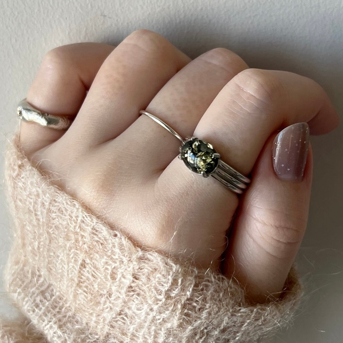 [ black amber ] trois silver
