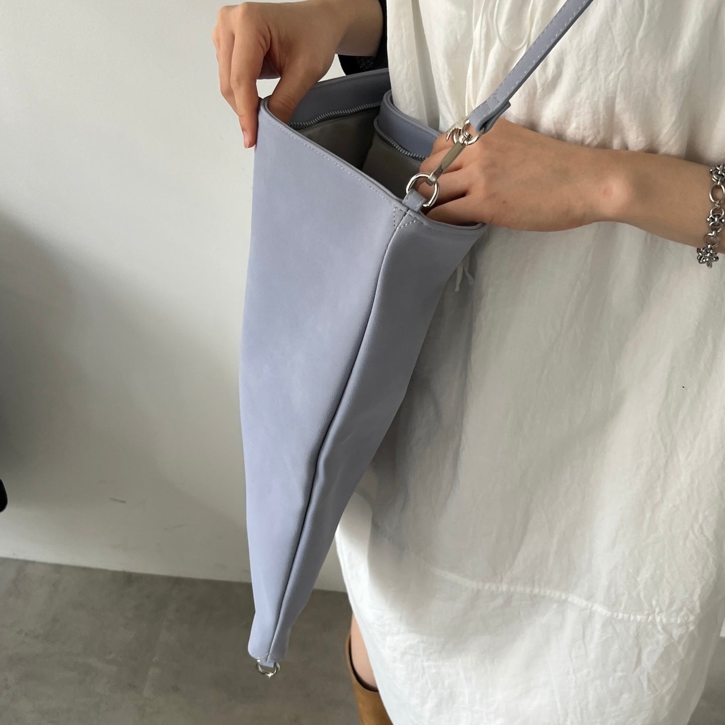 【BLUE】2way suede shoulder tote bag