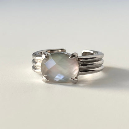 [ black shell (multi-faceted) ] trois silver
