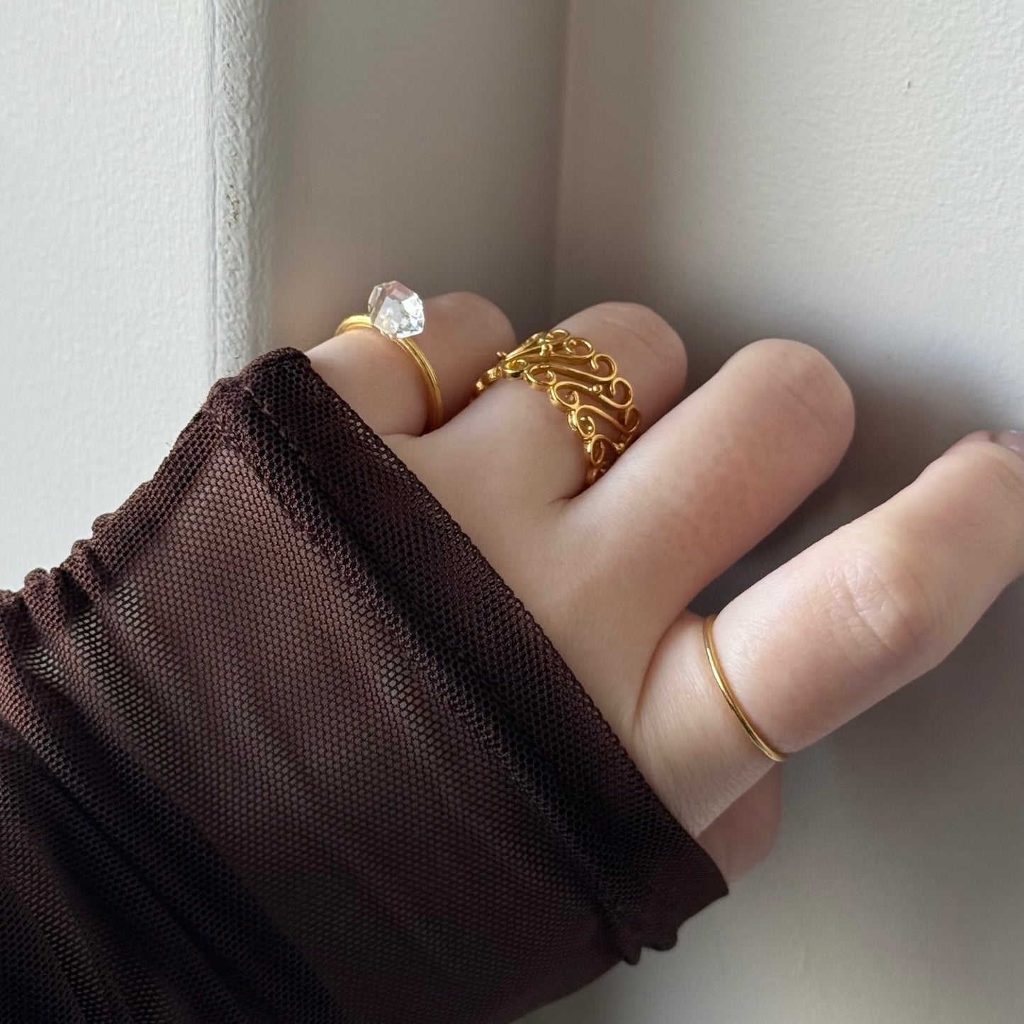 [ gold ] garden decor [ free size ]