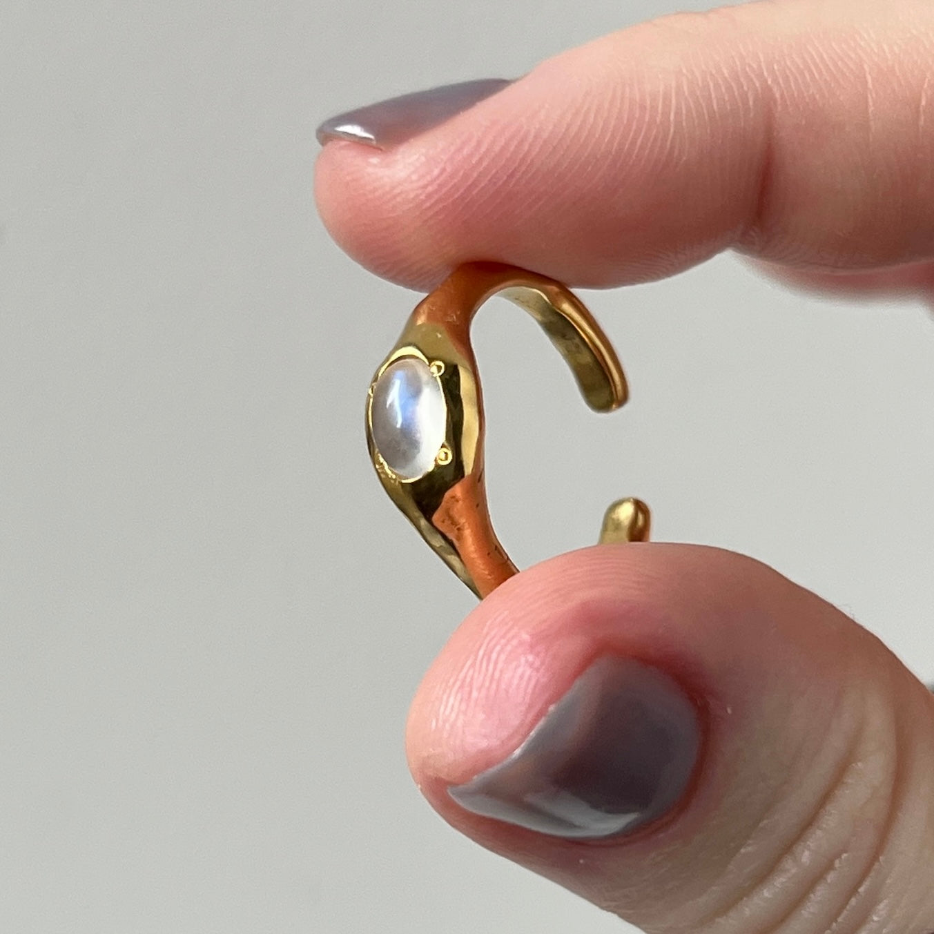 [ royal blue moon stone ] pebble gold [ free size ]