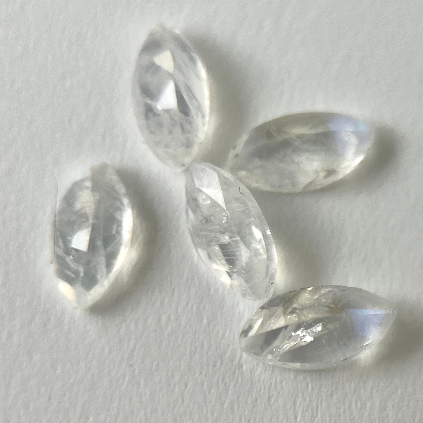 [ rainbow moon stone ] polar star silver