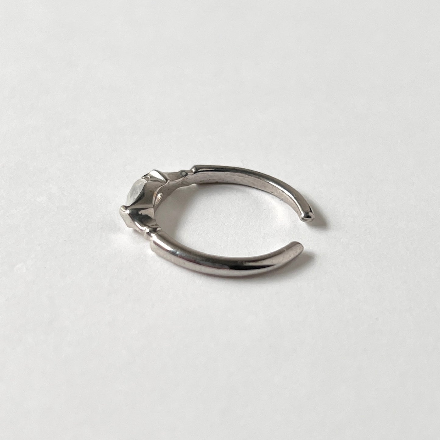 [ rainbow moon stone ] polar star silver