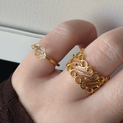 [ gold ] garden decor [ free size ]