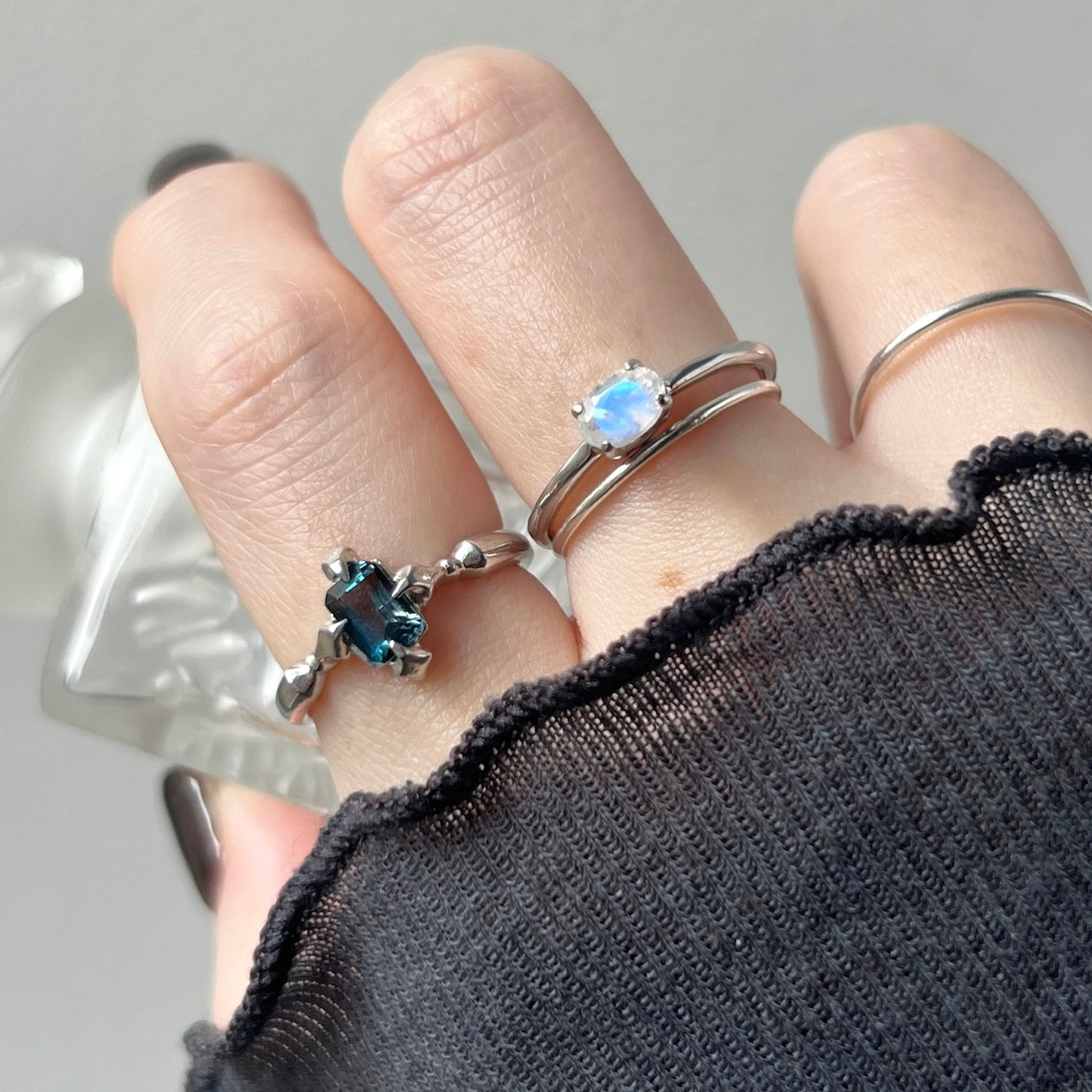 [ rainbow moon stone ] oval faceted cut ring  silver