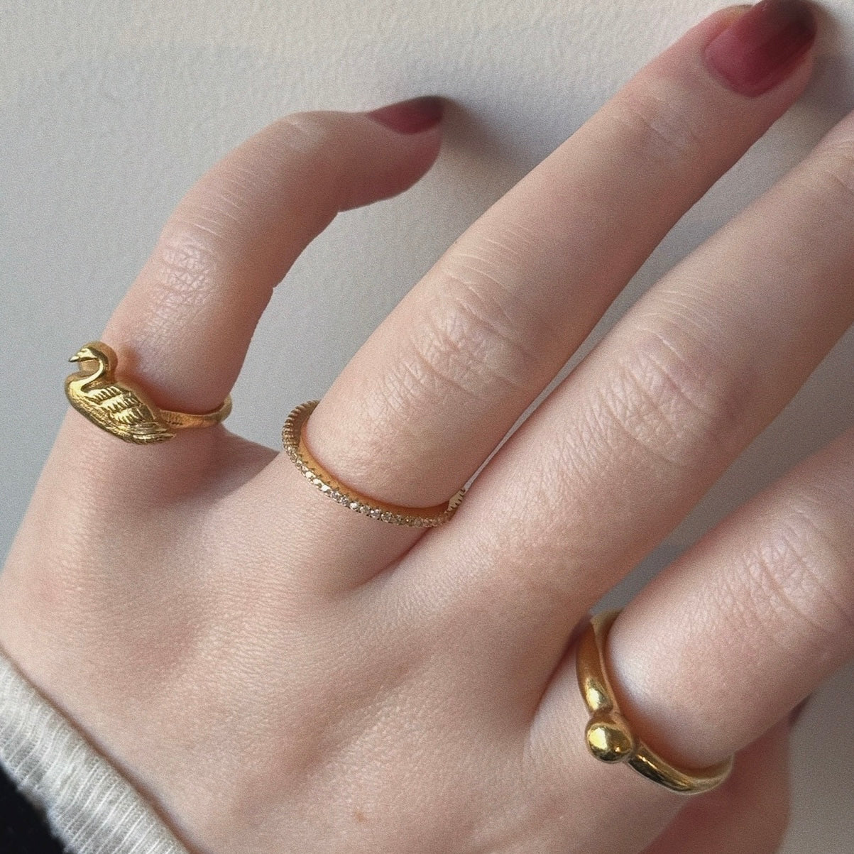 [ gold ] swan pinky