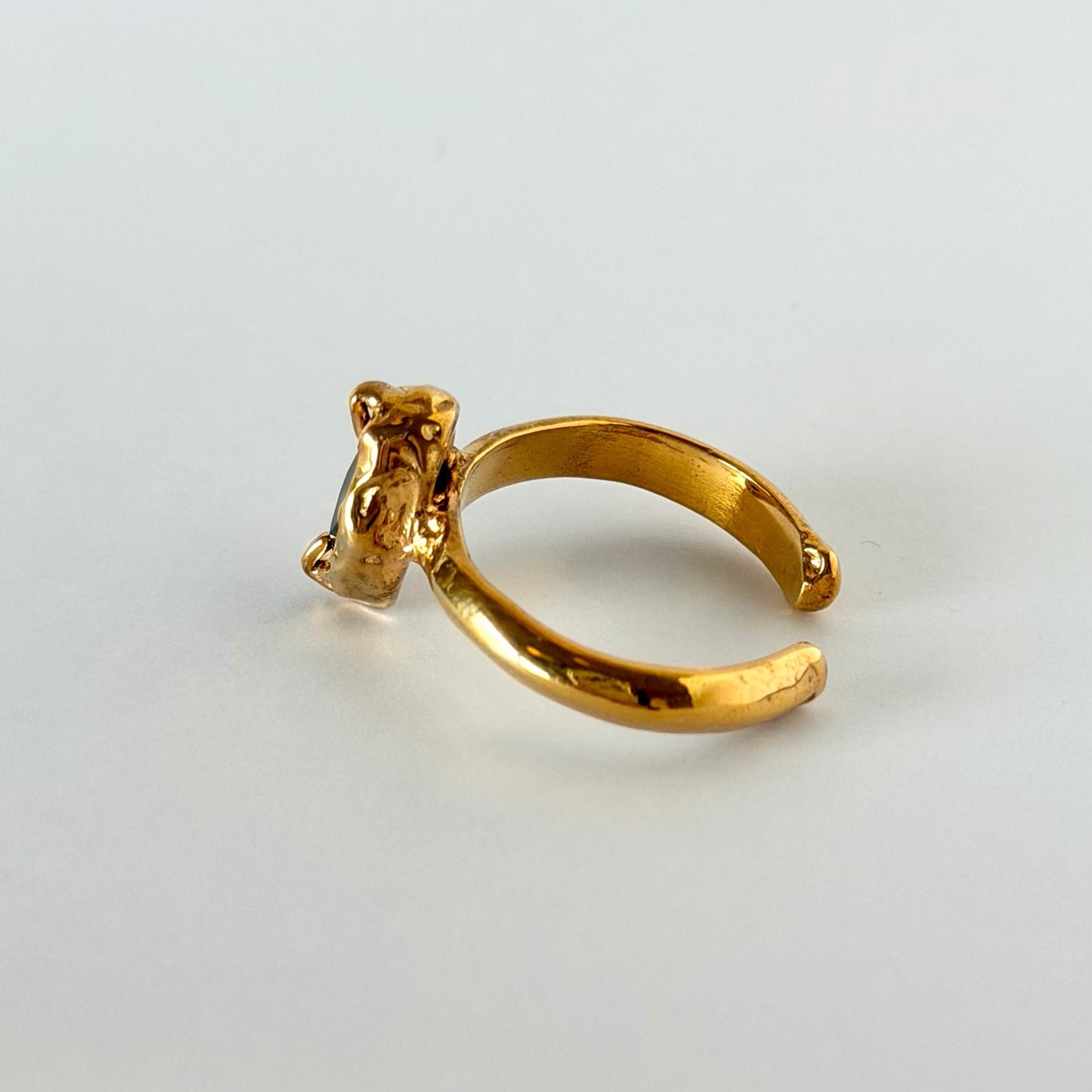 [ black spinel ] marquis stone gold