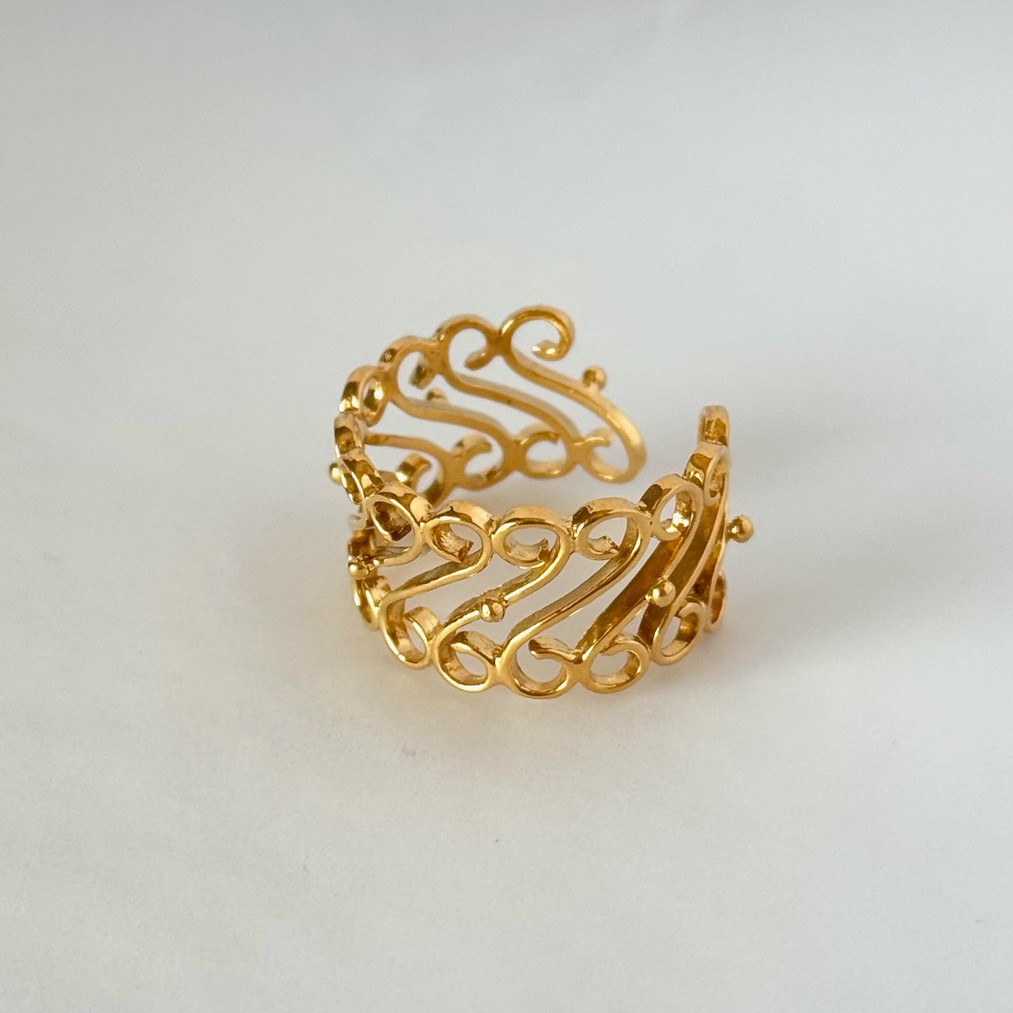 [ gold ] garden decor [ free size ]