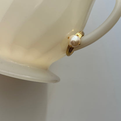 [ vintage pearl ] croissant gold