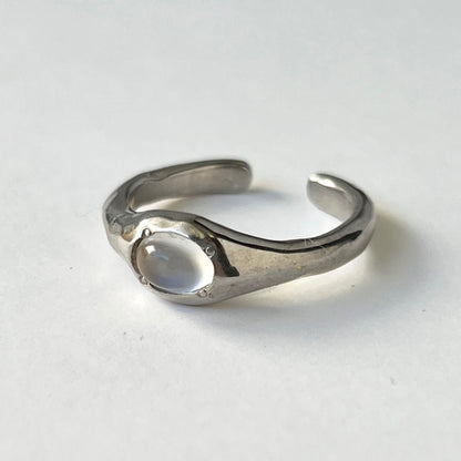 [ royal blue moon stone ] pebble silver [ free size ]