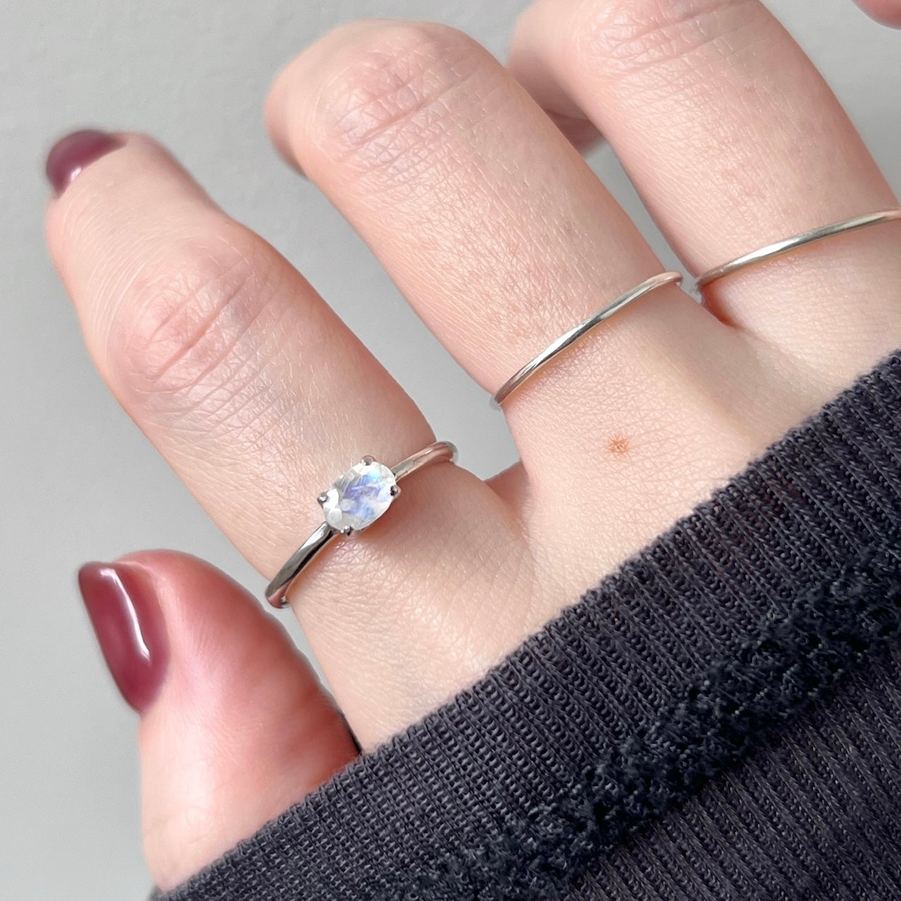 [ rainbow moon stone ] oval faceted cut ring  silver