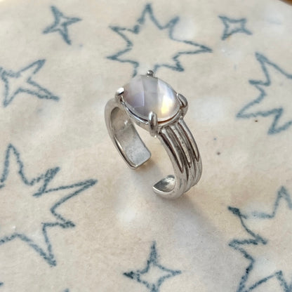 [ black shell (multi-faceted) ] trois silver