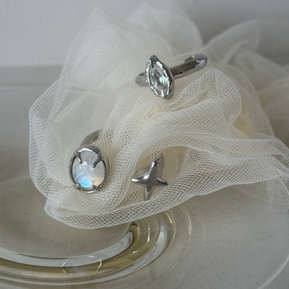 [ rainbow moon stone ] four pointed star silver