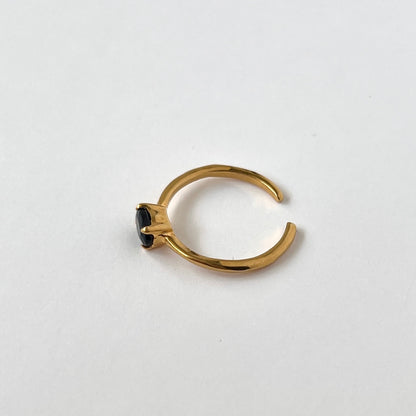 [ black opal ] oval faceted cut ring  gold