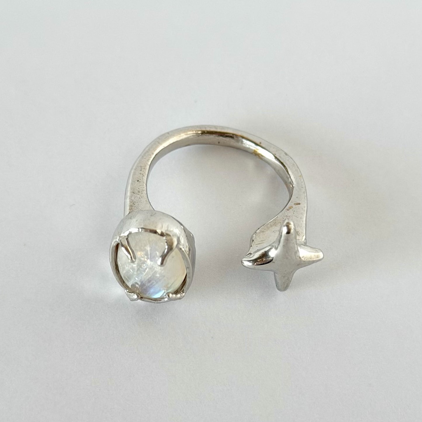[ rainbow moon stone ] four pointed star silver