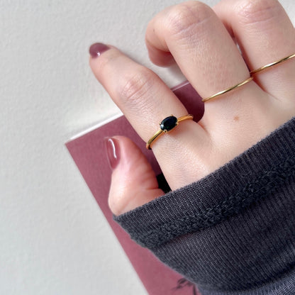 [ black opal ] oval faceted cut ring  gold