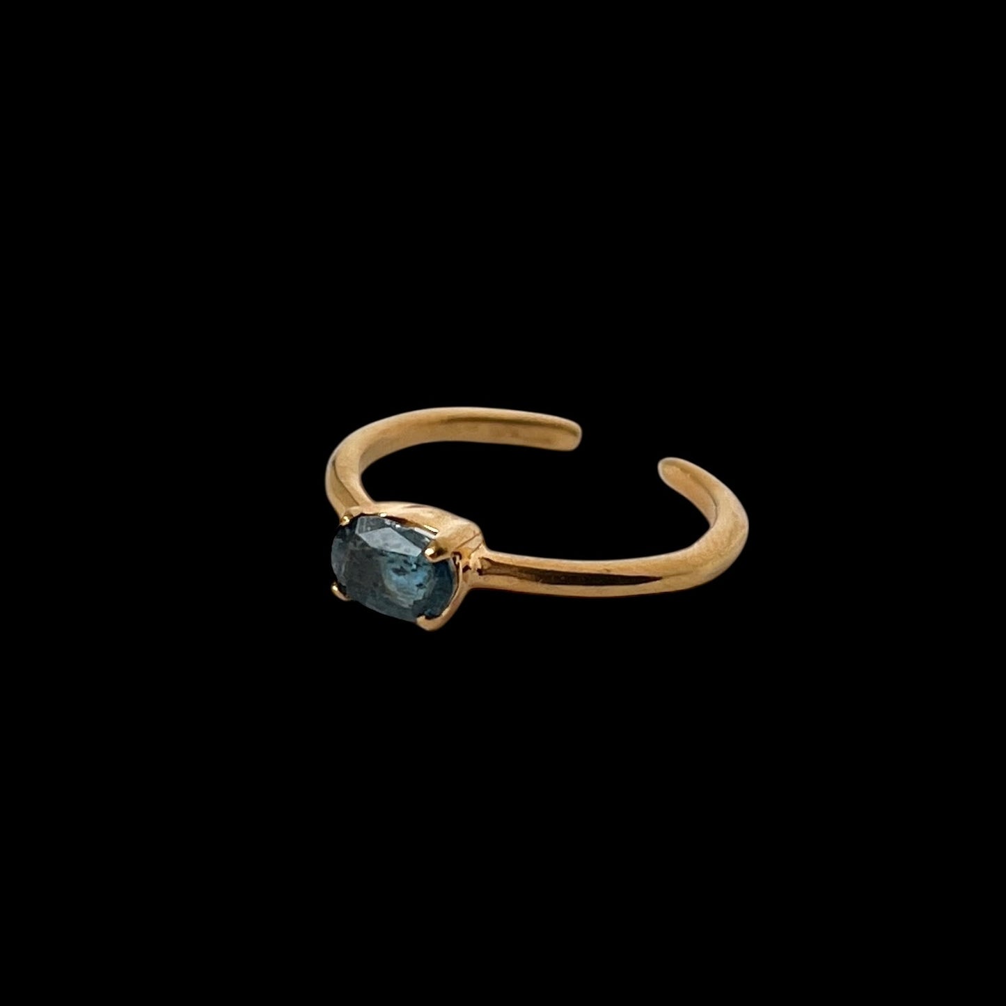 [ indigo blue kyanite ] oval faceted cut ring  gold [ free size ]