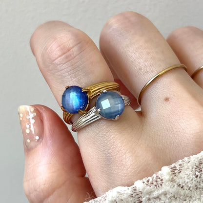 [ lapis lazuli x white shell (multi-faceted) ] croissant silver