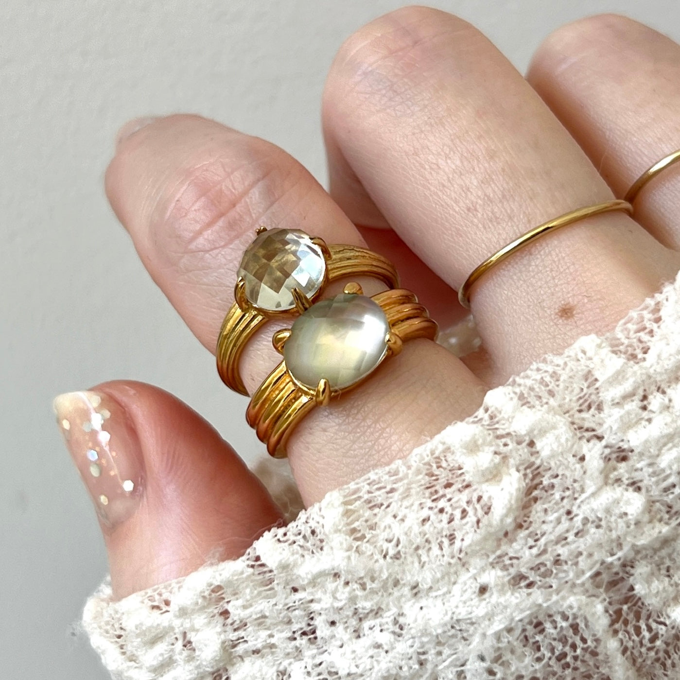 [ black shell (multi-faceted) ] trois gold