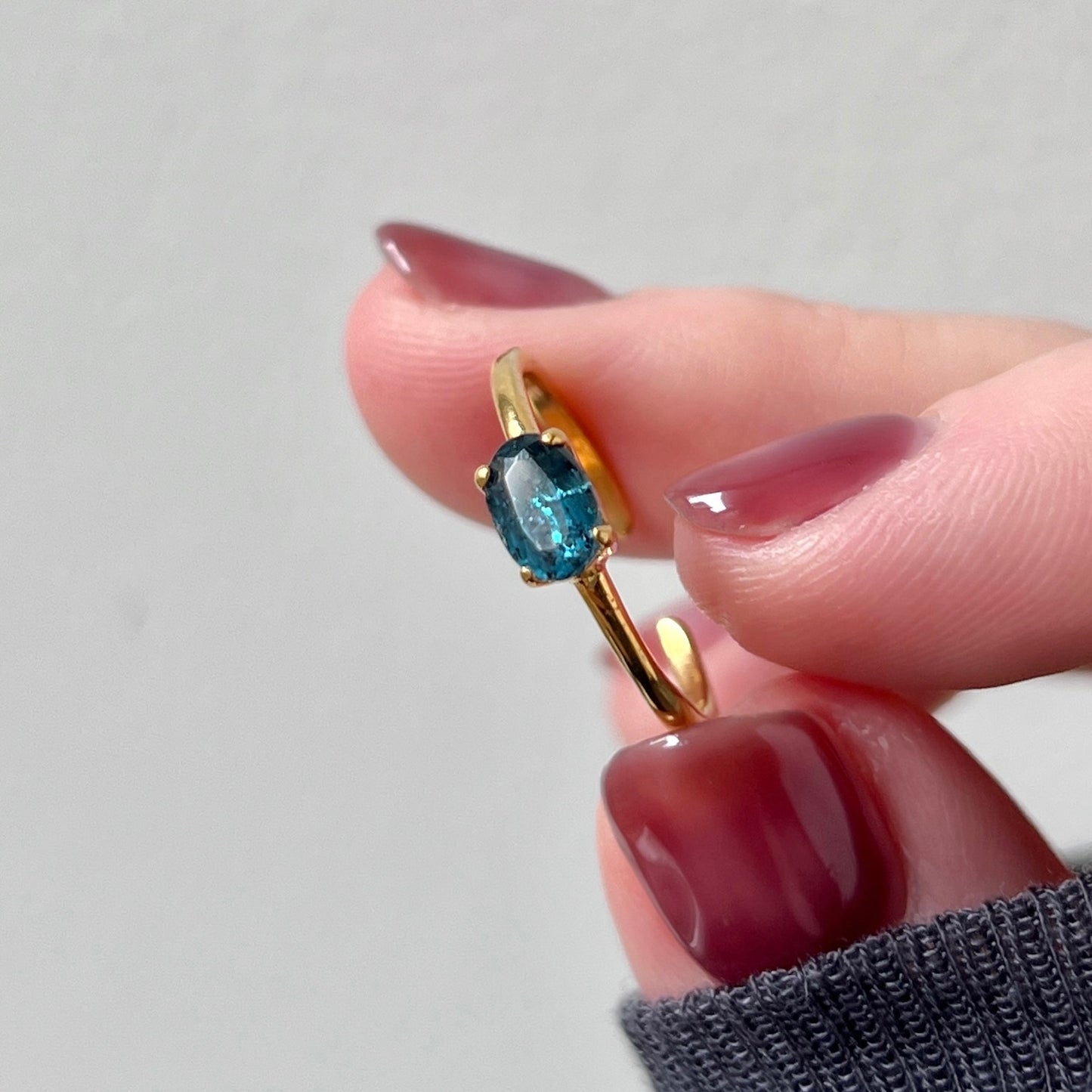 [ indigo blue kyanite ] oval faceted cut ring  gold [ free size ]