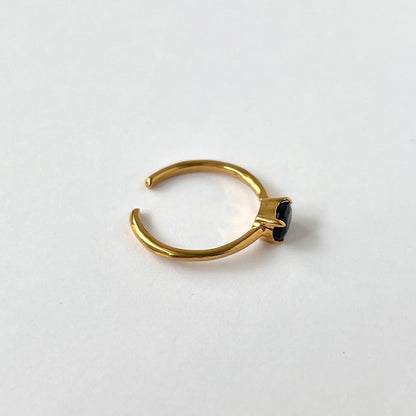 [ black opal ] oval faceted cut ring  gold