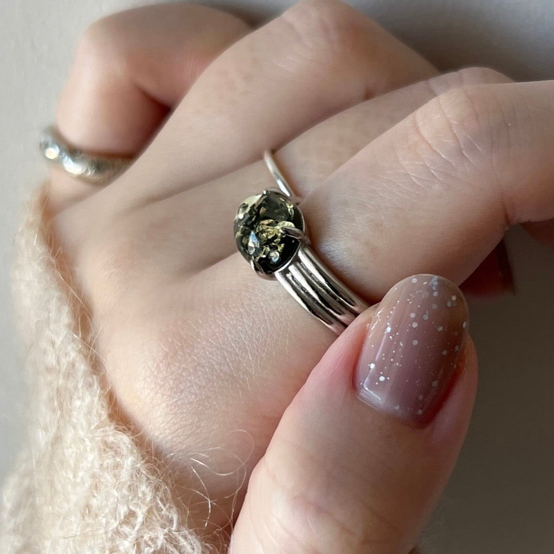 [ black amber ] trois silver