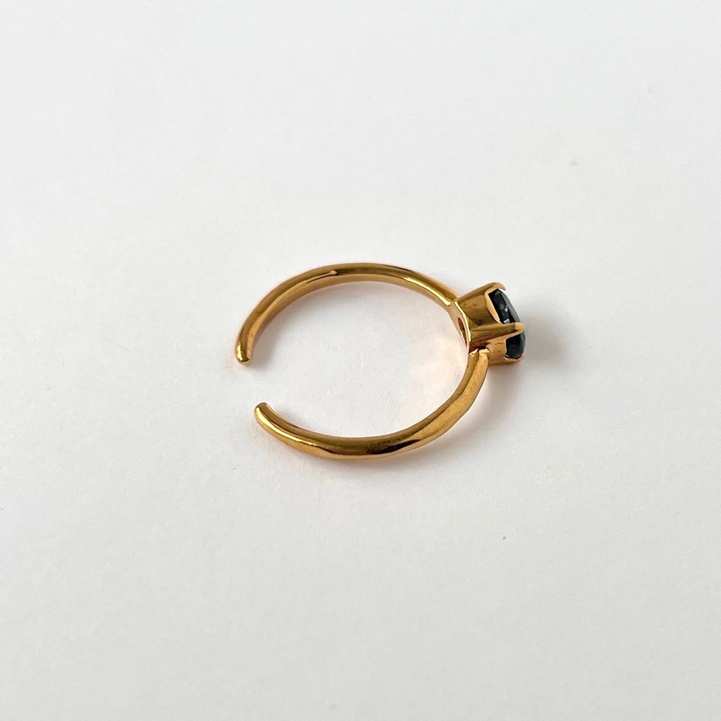 [ indigo blue kyanite ] oval faceted cut ring  gold [ free size ]