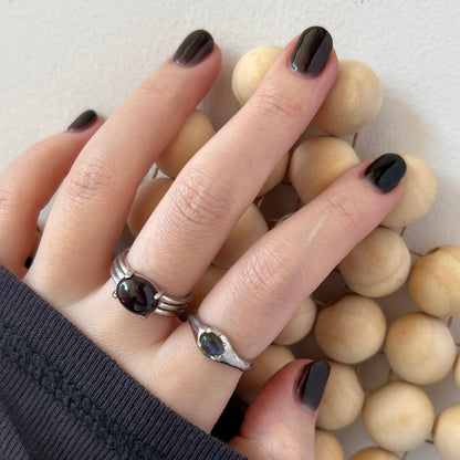 [ light blue labradorite ] pebble silver