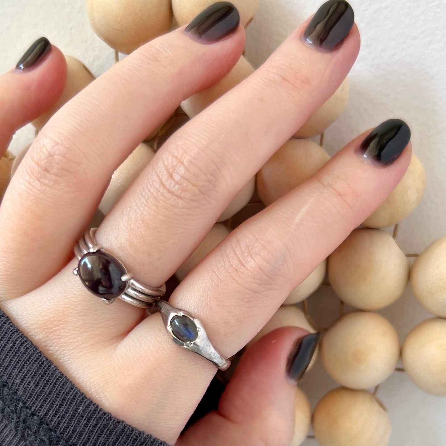 [ light blue labradorite ] pebble silver
