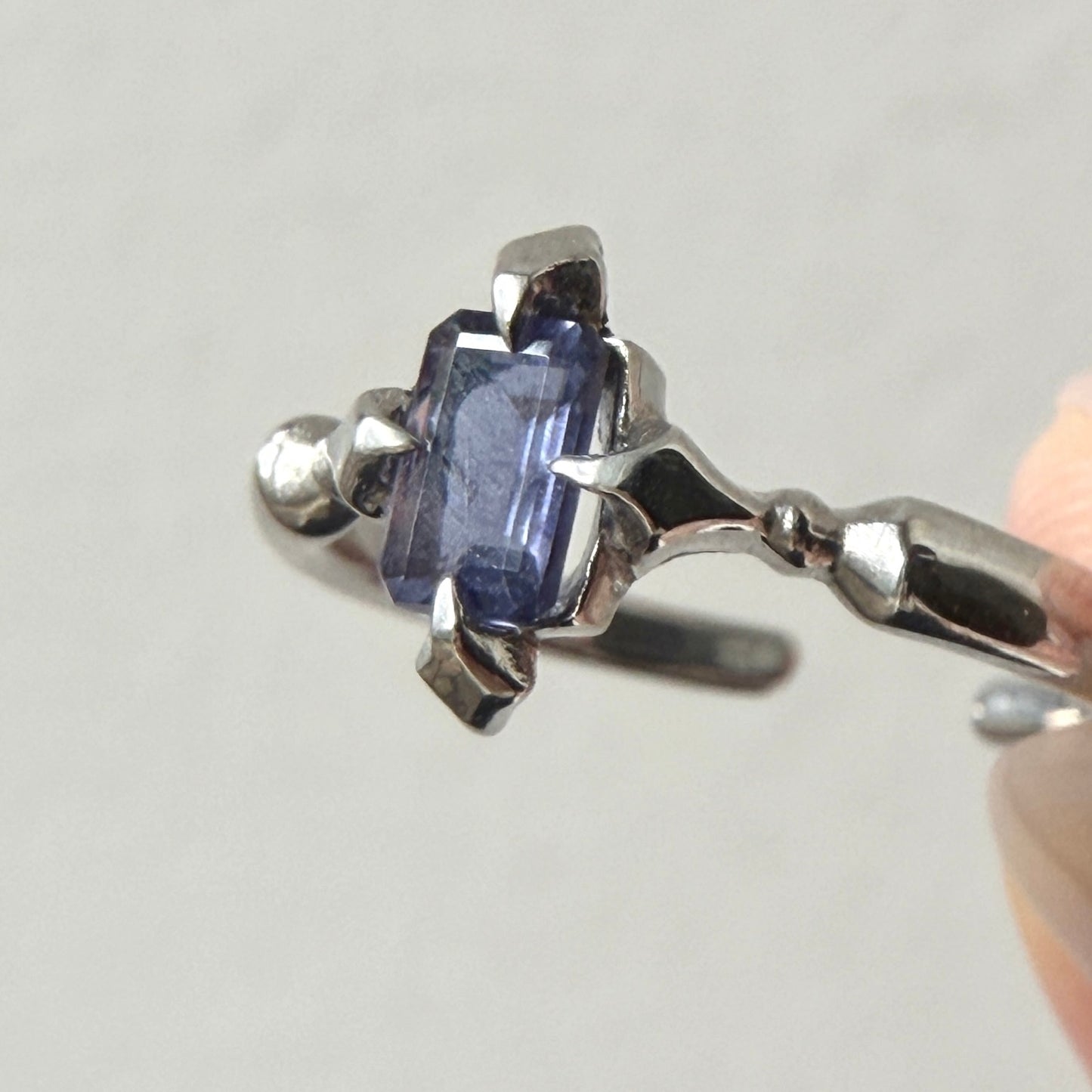 [ iolite ] polaris silver