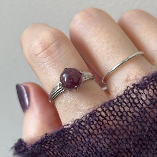 [ lepidolite ] croissant silver