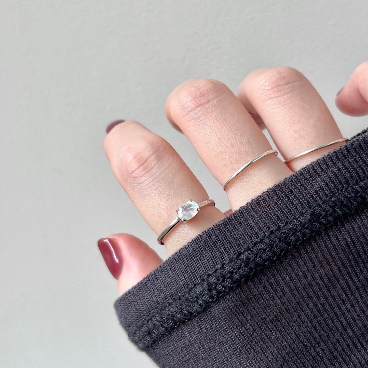 [ rainbow moon stone ] oval faceted cut ring  silver