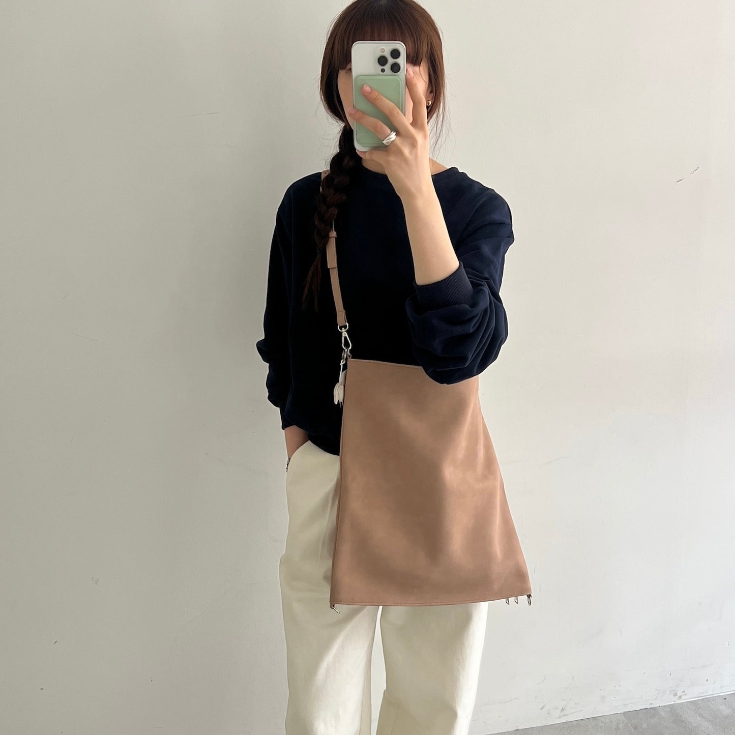 【BEIGE】2way suede shoulder tote bag