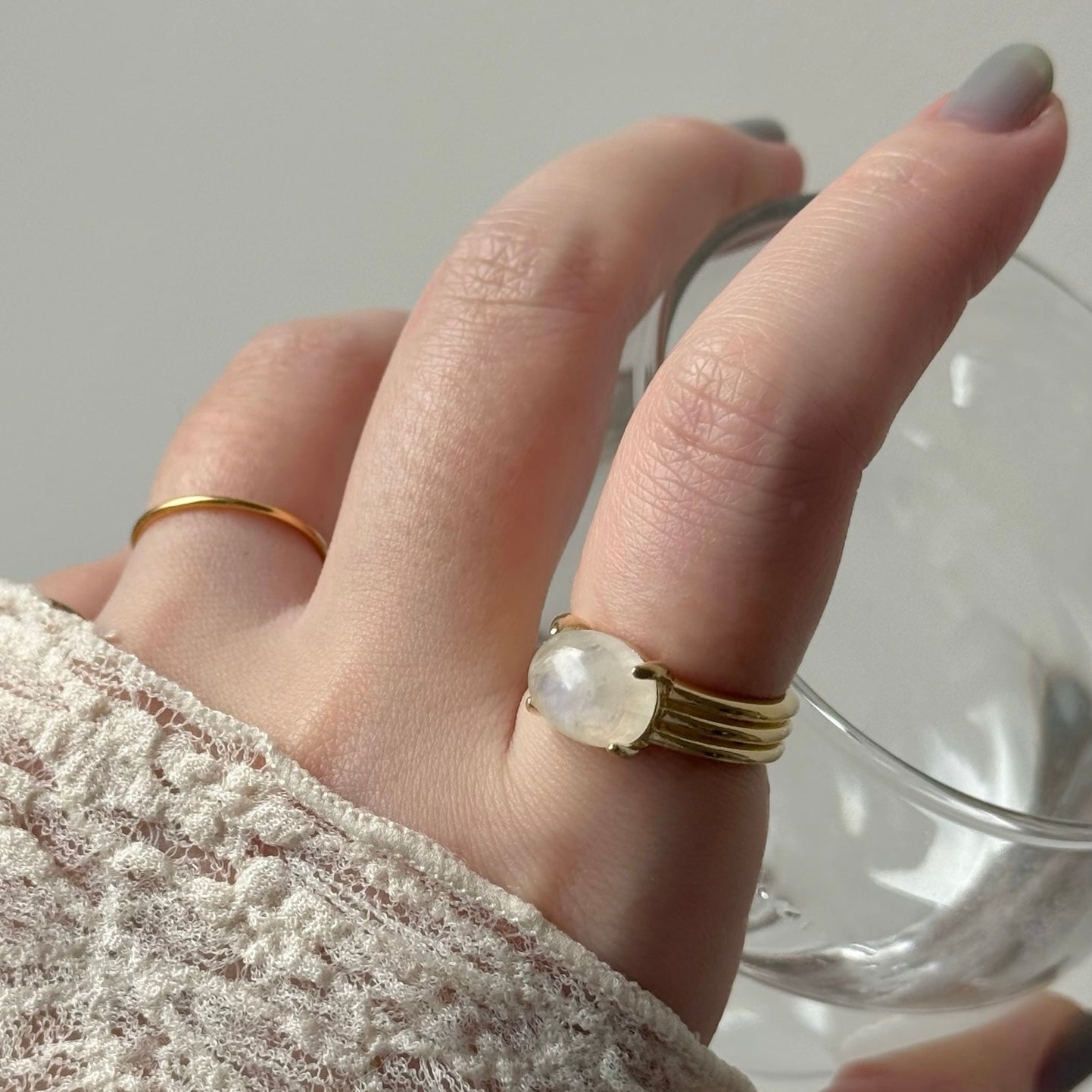 [ moon stone ] trois gold