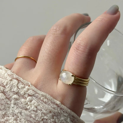 [ moon stone ] trois gold