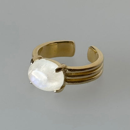 [ moon stone ] trois gold