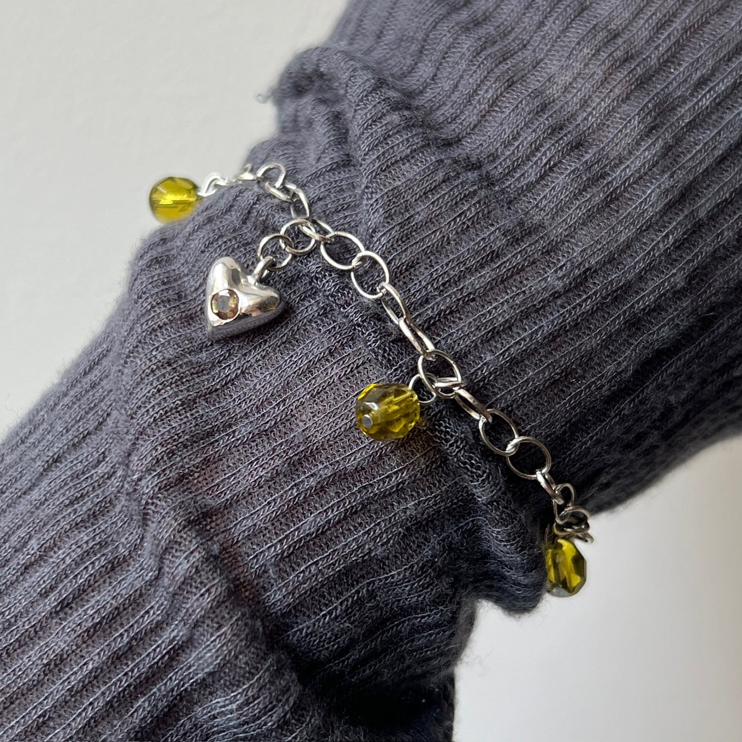 [ andalusite ] heart motif charm bracelet silver