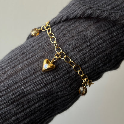 [ opal ] heart motif charm bracelet gold